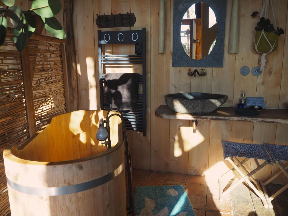 Ecolodge La Belle Verte Saint-Mʼhervé Eksteriør billede